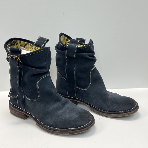 Fly London Round Toe Suede Biker Boots w/ Buckle Design Color Blue Size 38 - Picture 1 of 14